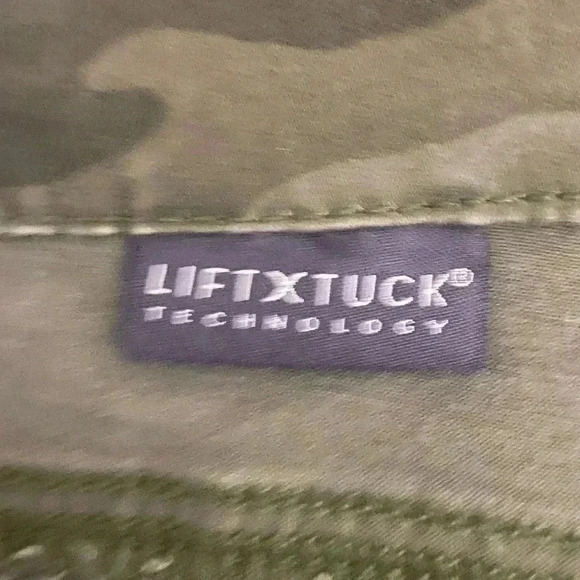 NWT NYDJ Pull On Skinny Camo Jeans - Picture 6 of 8